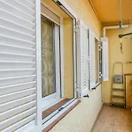 La Siesta * L' Escala